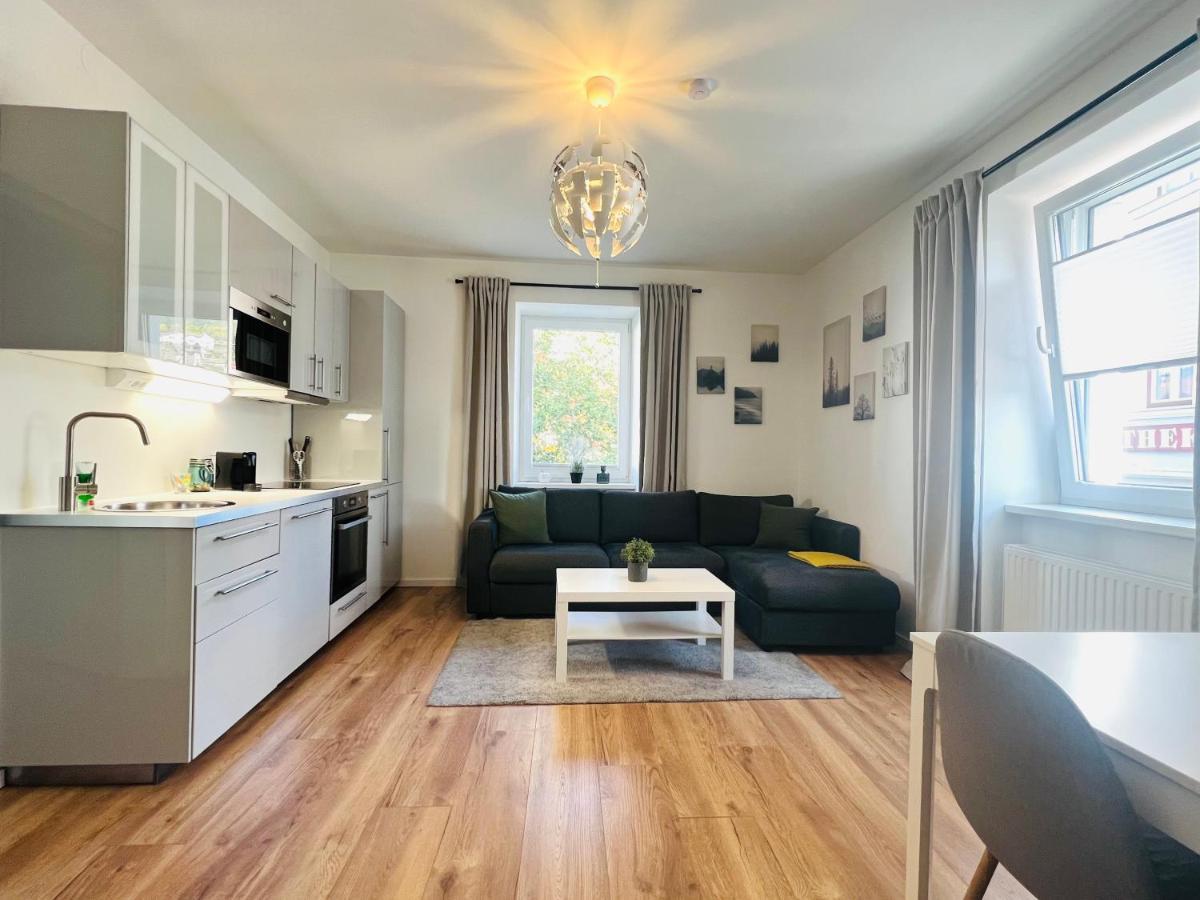 White Inn - Kuschelige Ferienwohnung Murzzuschlag Ngoại thất bức ảnh